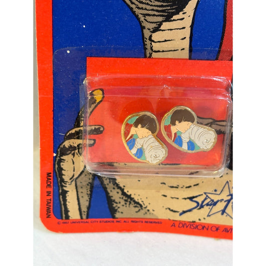 VINTAGE 1982 ET Extra Terrestrial Elliot Pierced Earrings NOS Universal Studios