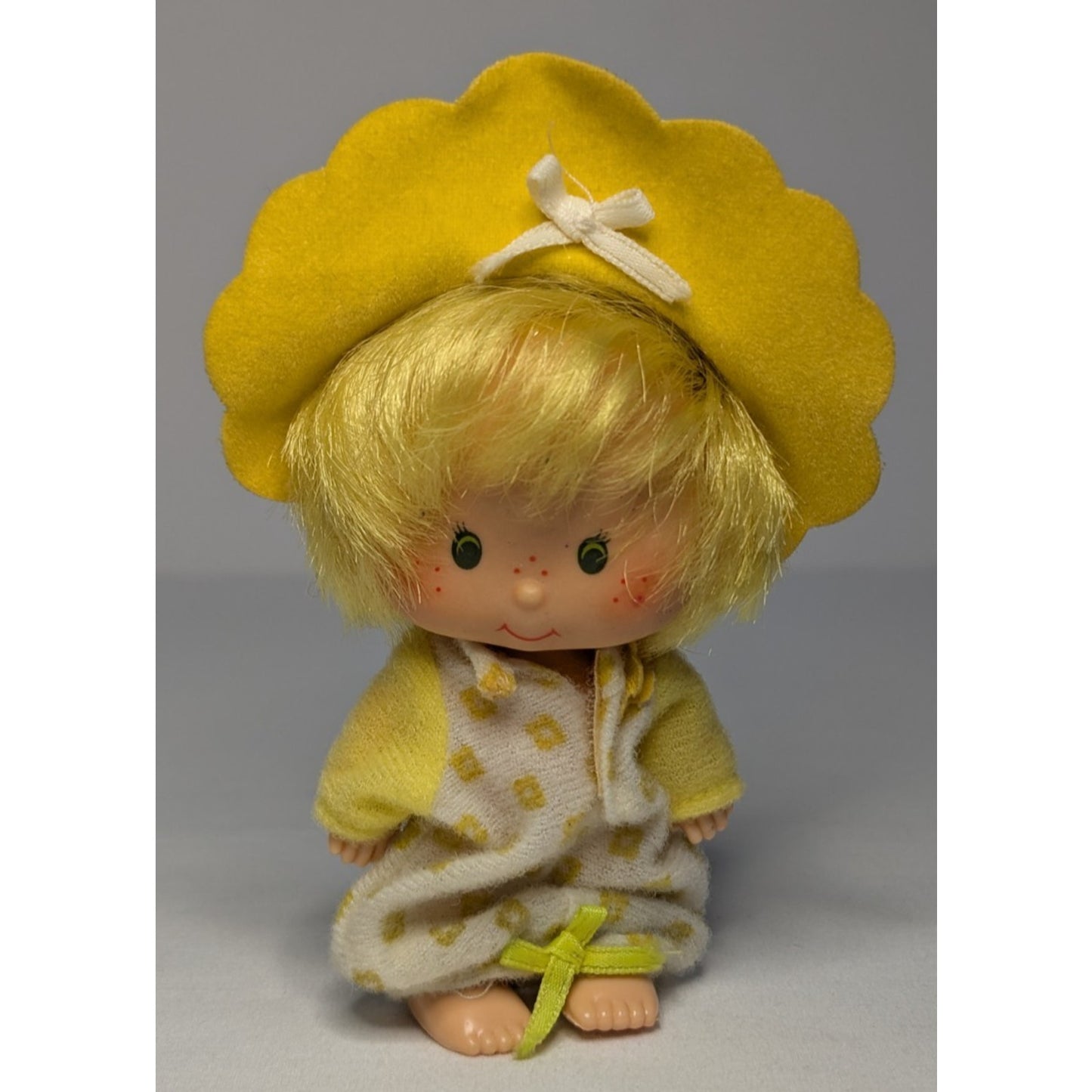 Vintage 1982 Strawberry Shortcake Butter Cookie & Jelly Bear Doll Hong Kong