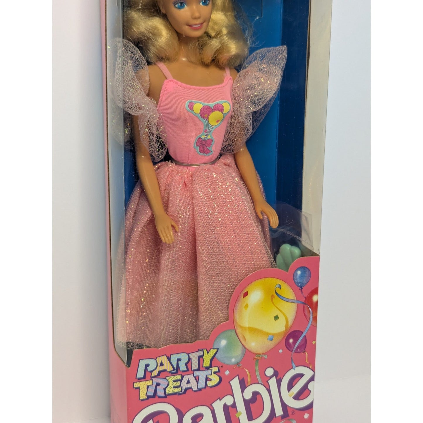 Vintage 1989 Mattel #6297 Toys R Us Party Treats Barbie Special Edition Doll