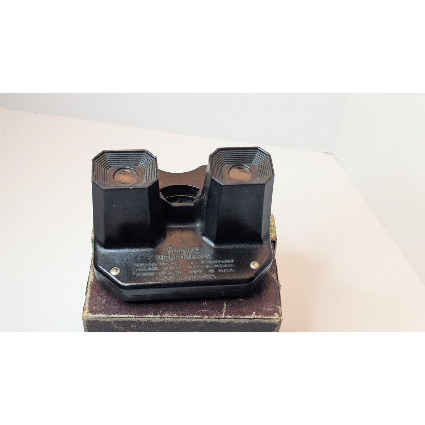 Vintage 1950s Sawyer's View-Master Stereoscope with Box Portland Ore