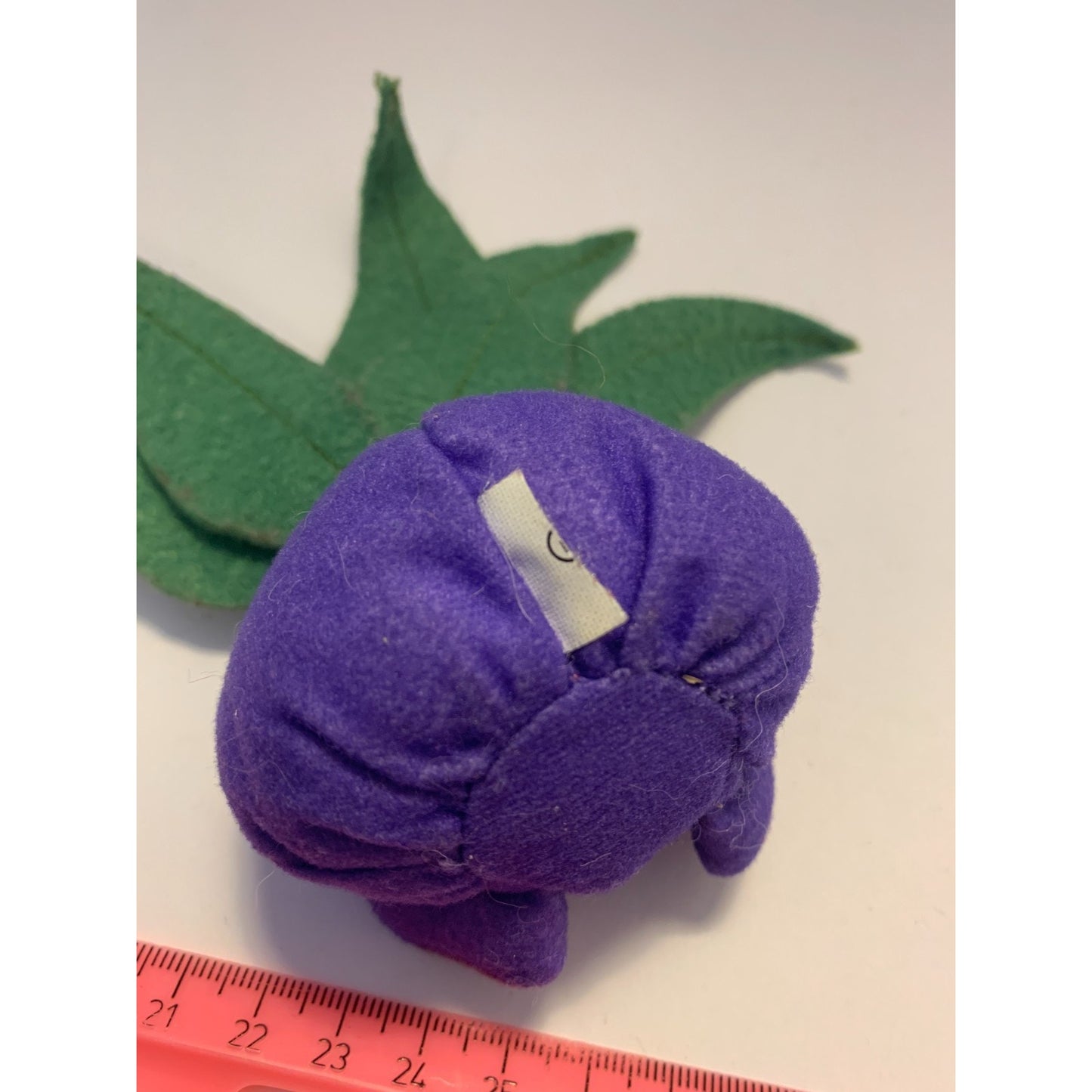 Pokemon Purple Oddish Vintage 1999 Burger King Collectible Plush Toy