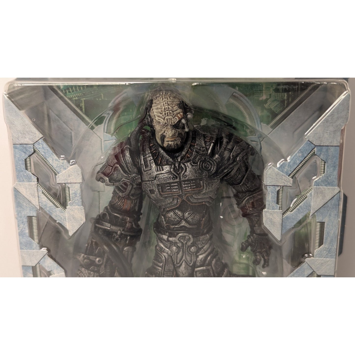 Star Trek Borg Assimilation KLINGON Figure 1 of 3 Art Asylum 2002