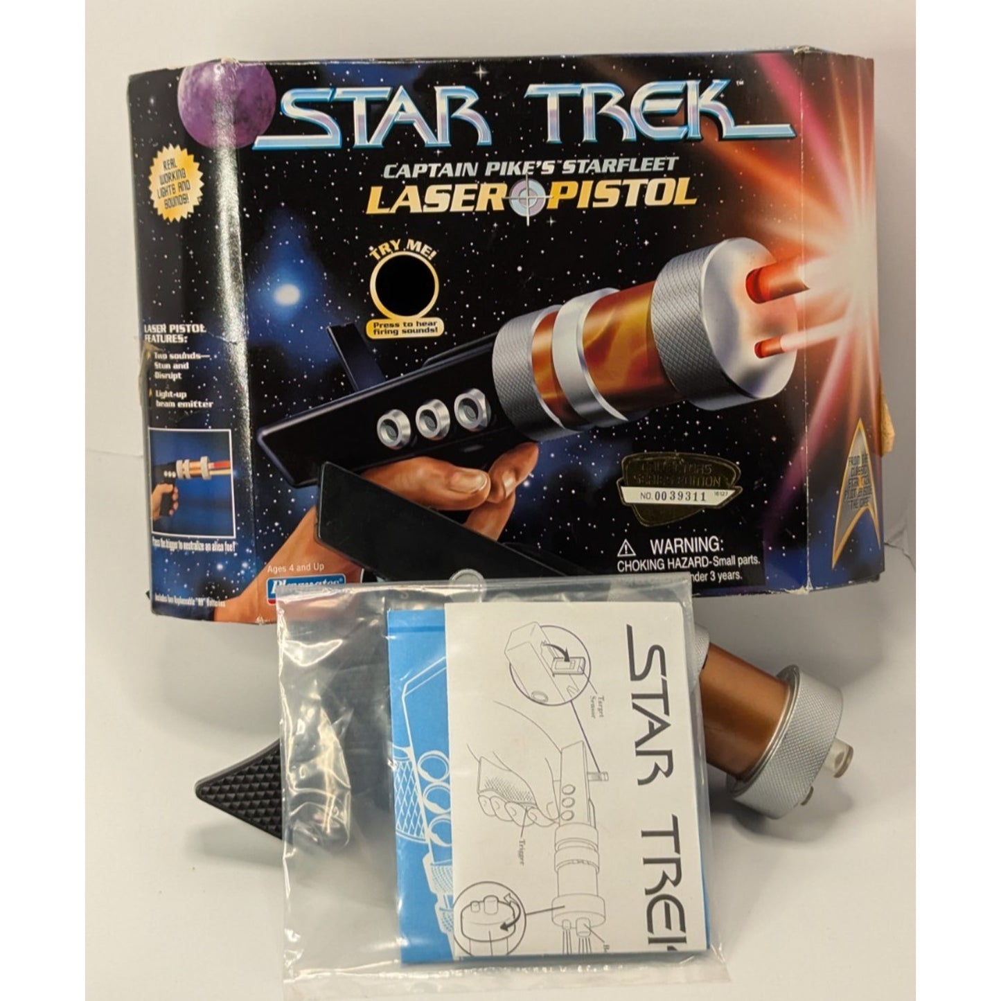 Vintage Playmates Star Trek Captain Pikes Starfleet Laser Pistol 1997 Working