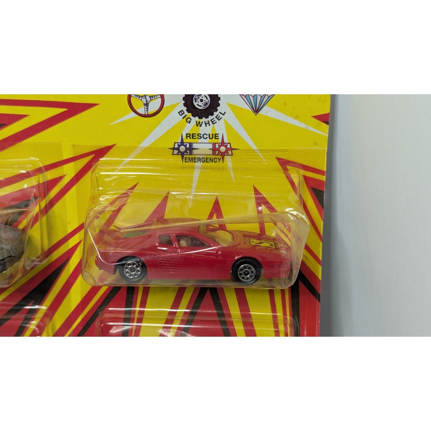 Majorette Diecast Novacar 4-Car Series 100 Sports Cars Corvette & Mercedes 90s