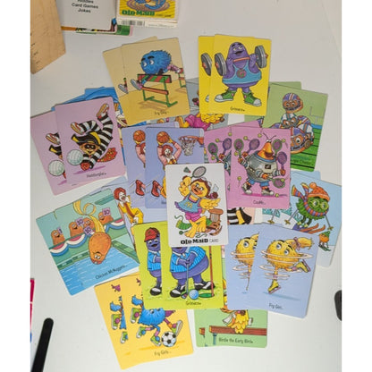 Vintage Happy Meal Toy McDonaldland Funset Birdie Old Maid Card Game Complete