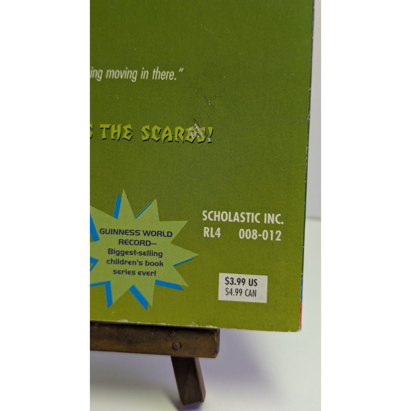 Goosebumps Series 2000 #25 Ghost in the Mirror R.L. Stine Paperback Book