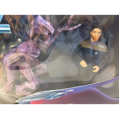 1998 Playmates Star Trek Voyager Alien Series Ensign Harry Kim Species 8472 Open