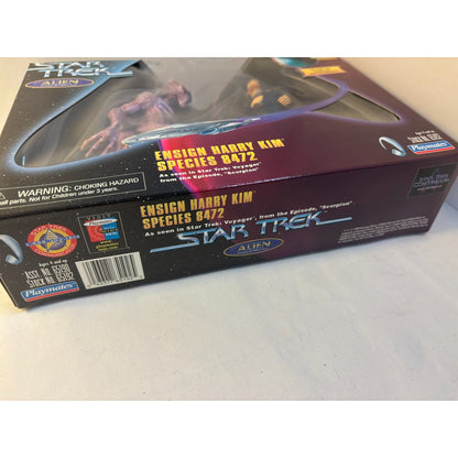 1998 Playmates Star Trek Voyager Alien Series Ensign Harry Kim Species 8472 Open