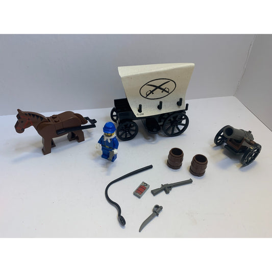 Vtg 1996 LEGO Western Covered Weapons Wagon 6716 Missing 1 Piece