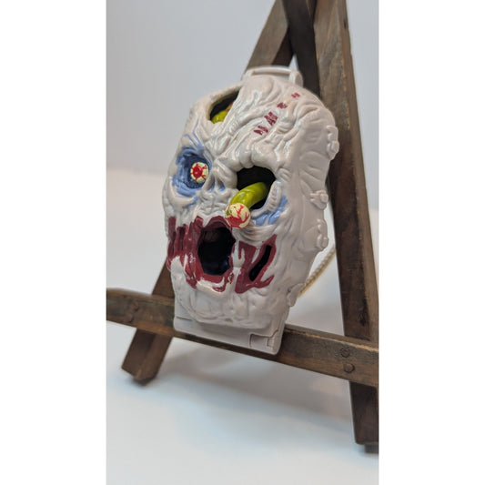 100% Complete Vintage Mighty Max Neutralizes Zomboid Horror Head
