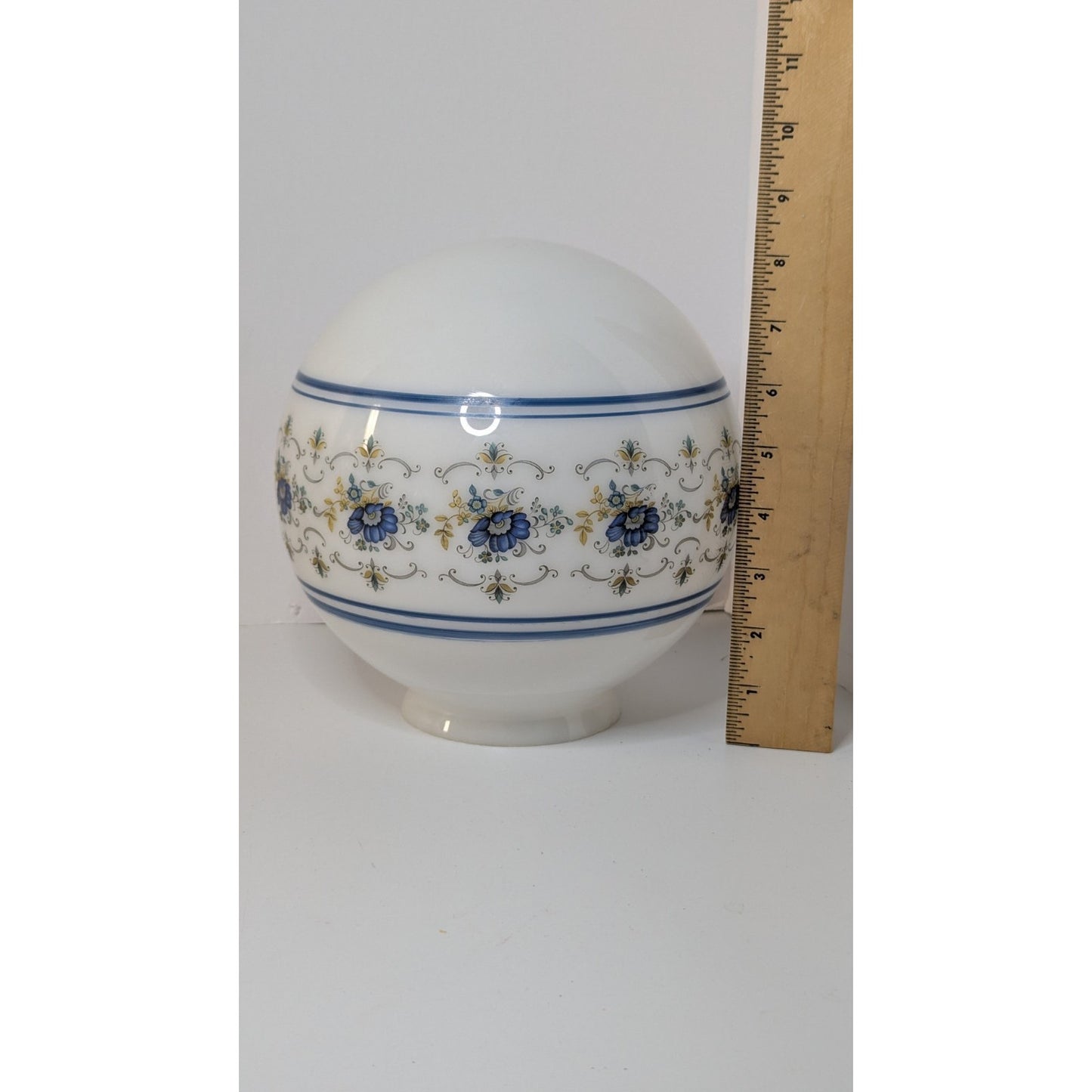 Vintage 8" Quoizel Abigail Adams Blue & White Glass Globe Shade w/ 4" Fitter