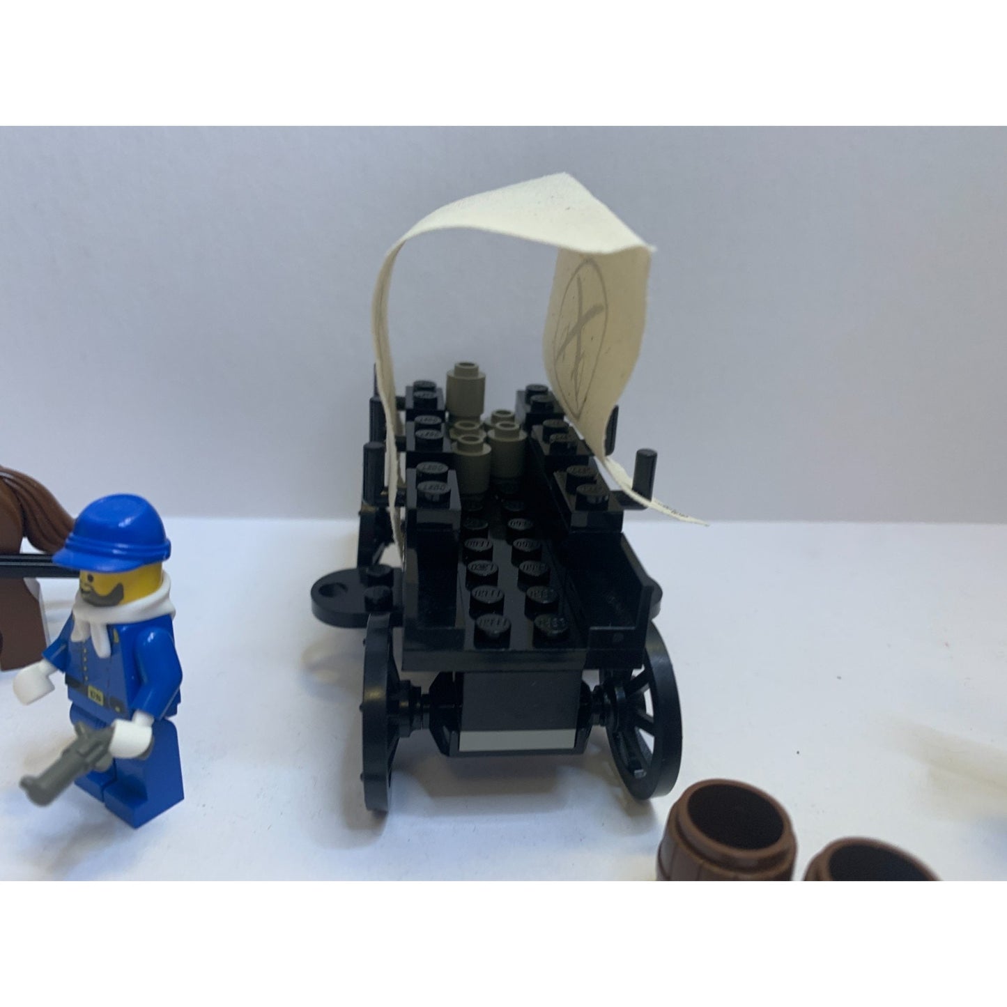 Vtg 1996 LEGO Western Covered Weapons Wagon 6716 Missing 1 Piece