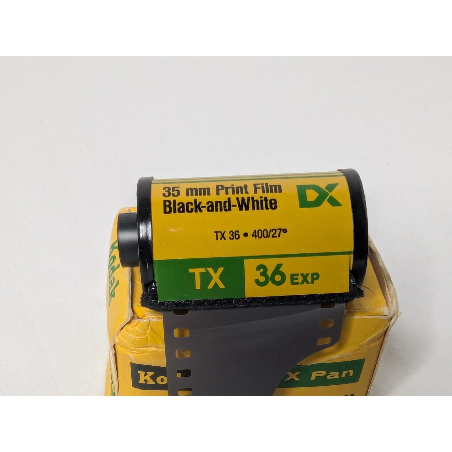 EXPIRED KODAK TRI-X Pan 2 36exp & 1 20exp B&W & 1 Ektachrome 36exp 400HC Slide