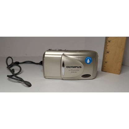 Olympus Infinity Stylus Epic Zoom 80 35mm Film Point & Shoot Camera Pocket