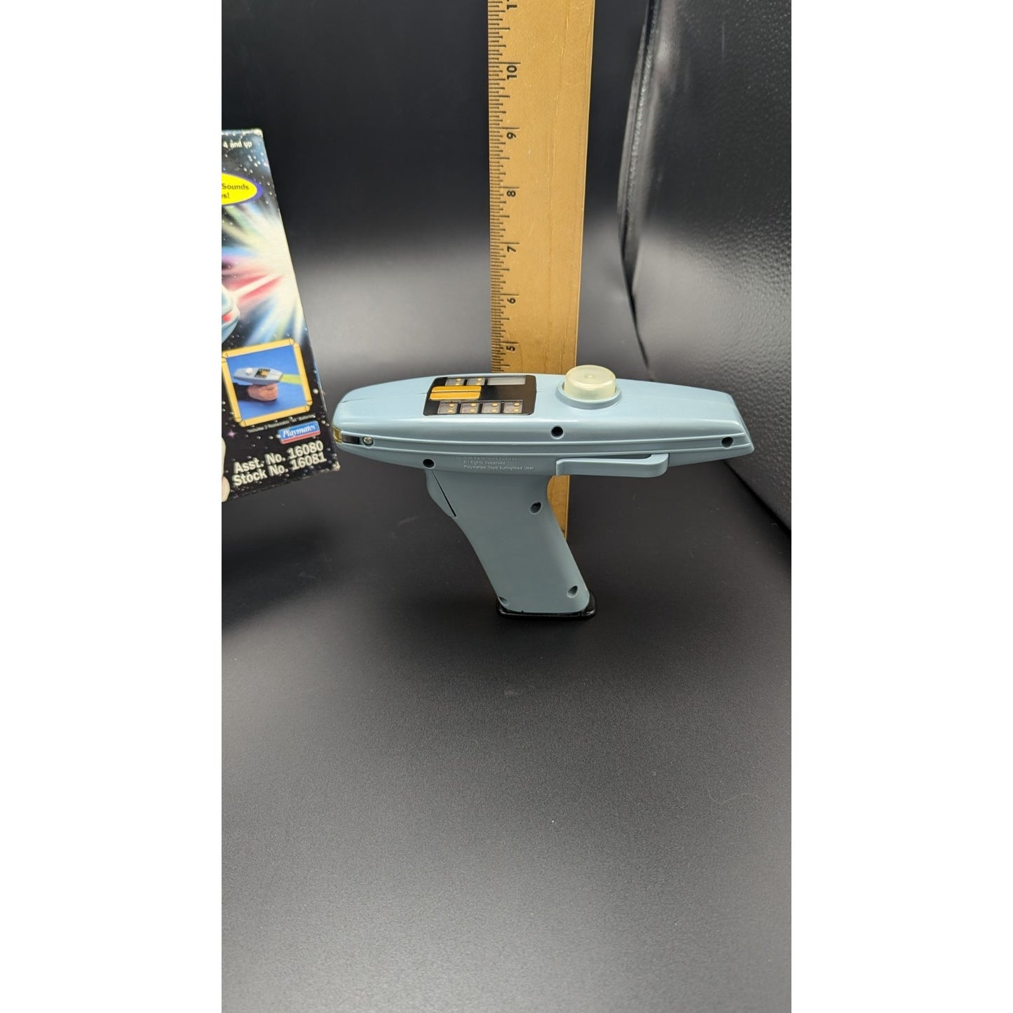Star Trek Classic Movie Series Starfleet Phaser (1996, Playmates, #16081)