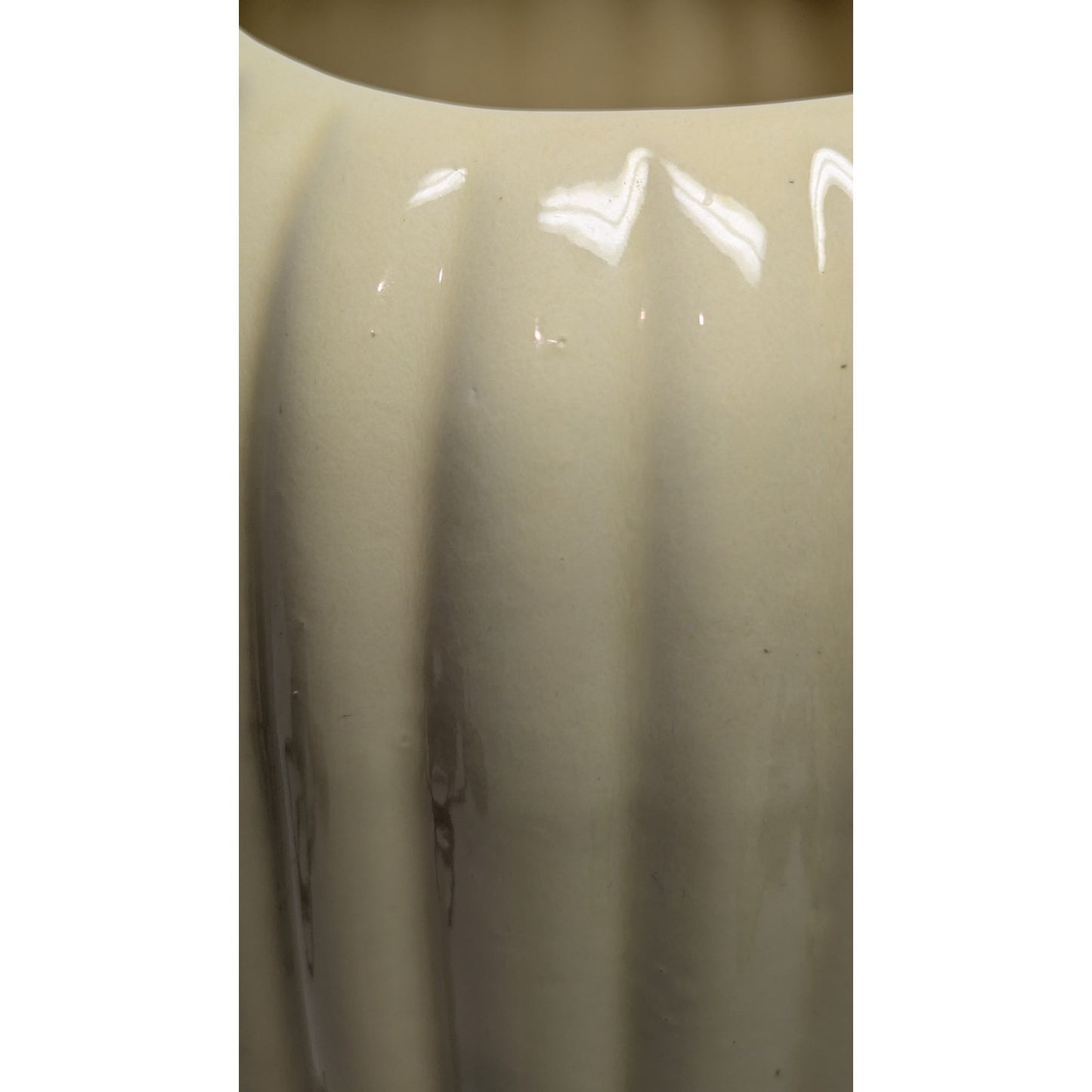 Haeger 11.25" Cream Ribbed Vase # 8434 Mid Century Modern USA Stamped