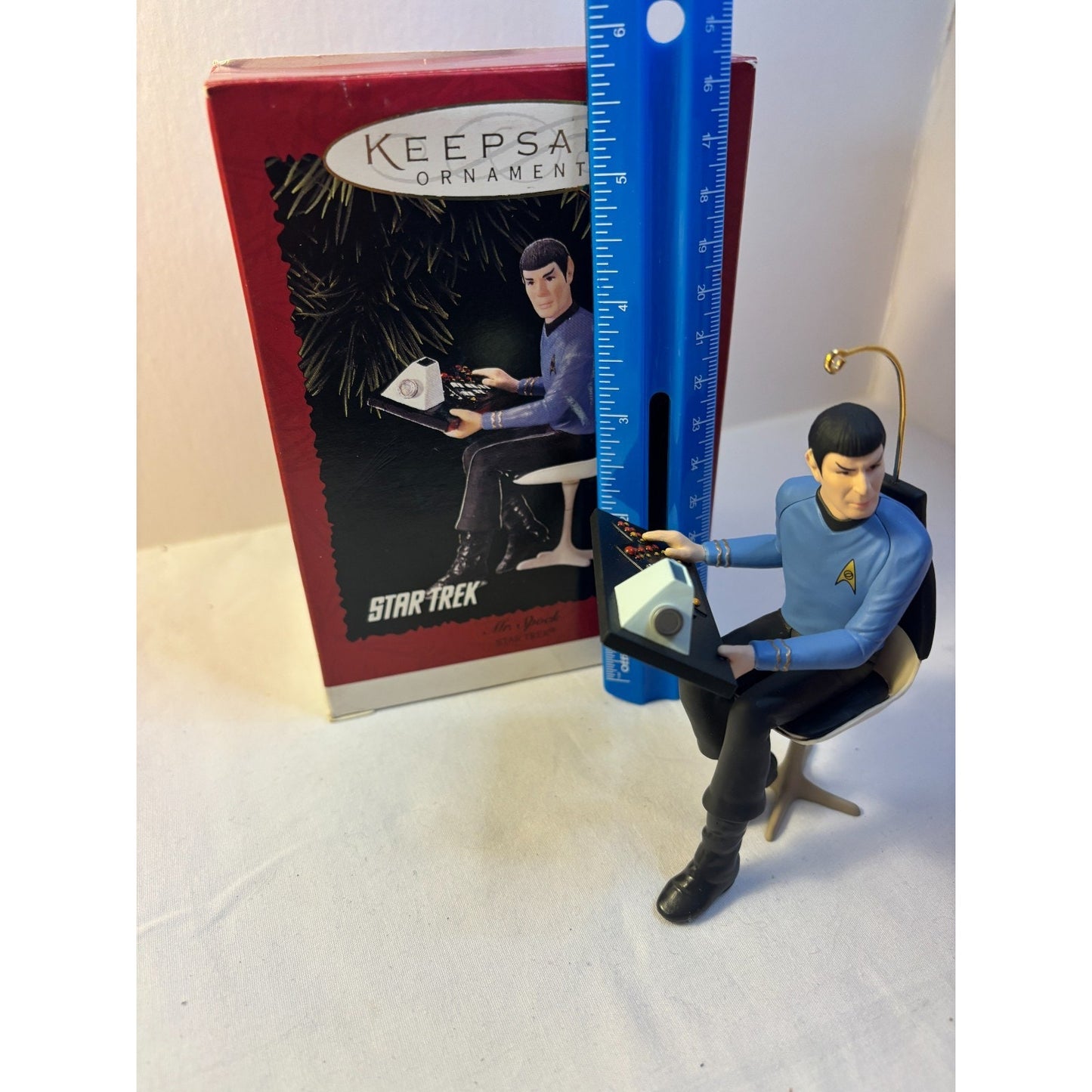 Vintage Hallmark Keepsake Christmas Ornament Star Trek Series Mr Spock 1996 Open