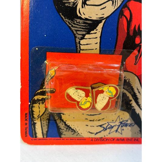 VINTAGE 1982 E.T. Extra Terrestrial Heart Pierced Earrings NOS Universal Studios