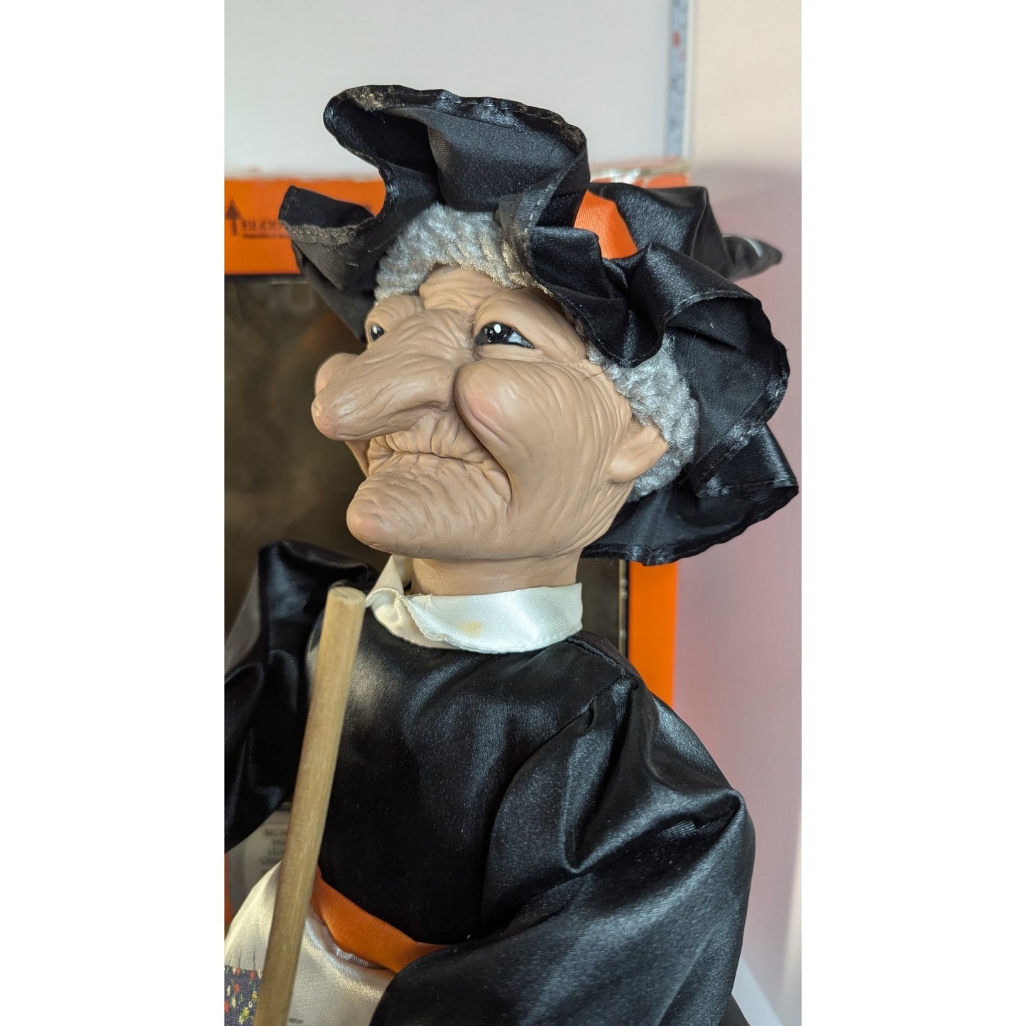 Vintage 1992 Telco Motion-ettes of Halloween Animated 24 in Witch w/Broom