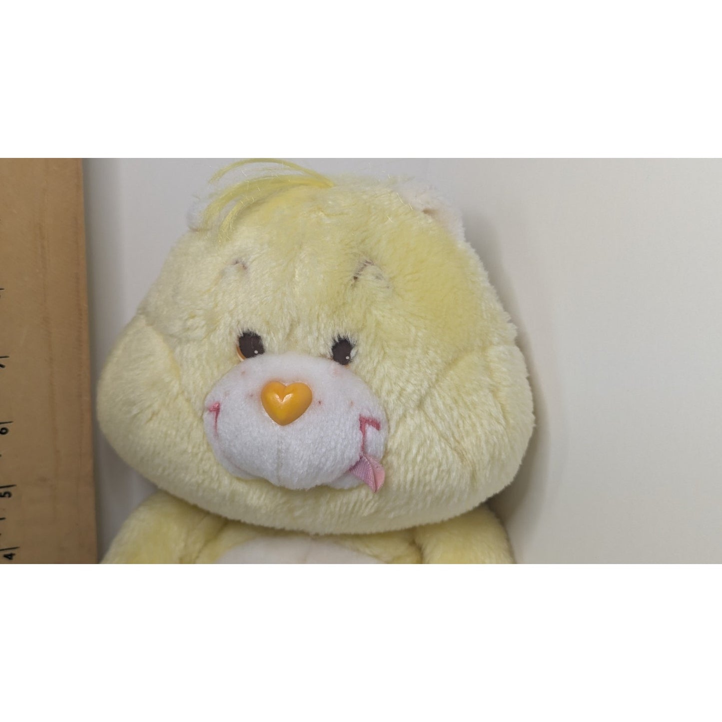 Vtg 1983 Kenner Care Bear Birthday Bear Plush Cupcake Belly Badge Yellow