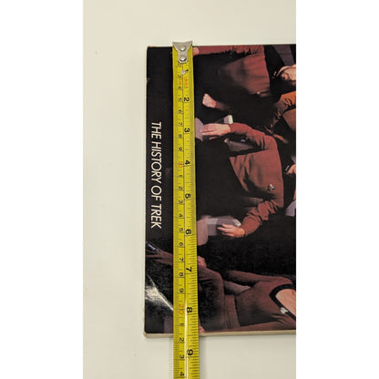 New Voyages The Next Generation Guidebook Covers First 100 Episodes First Print