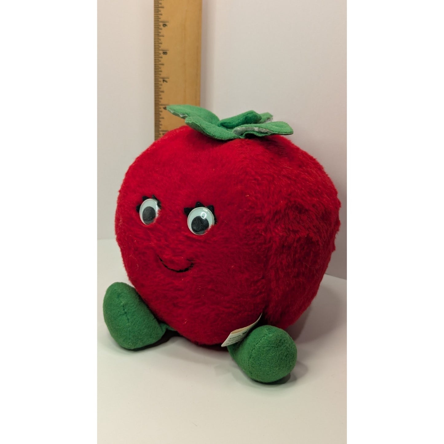 Vintage 1982 Del Monte Country Yumkin Plush REDDIE TOMATO 6" Stuffed Plush