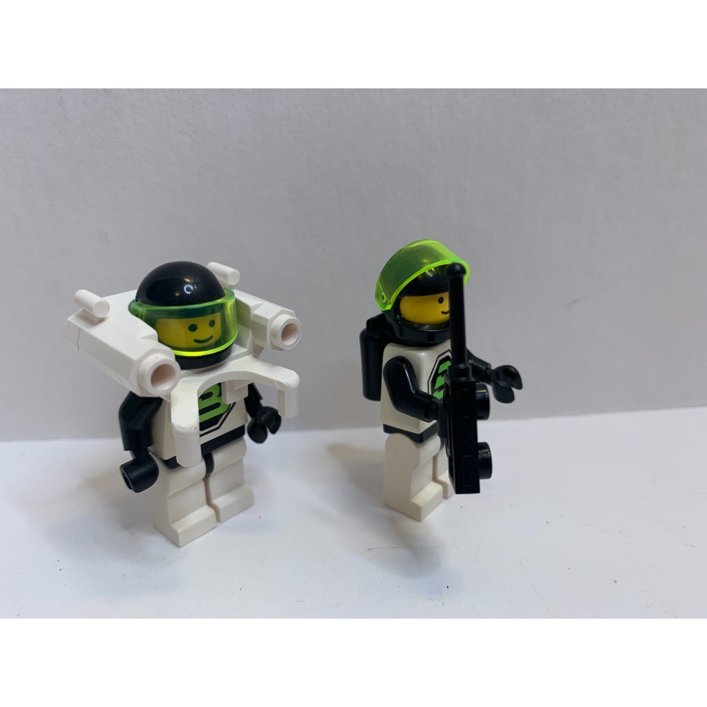 Lot of 2 Vintage 1990s LEGO Space Blacktron II Jetpack Minifigures sp002 sp055