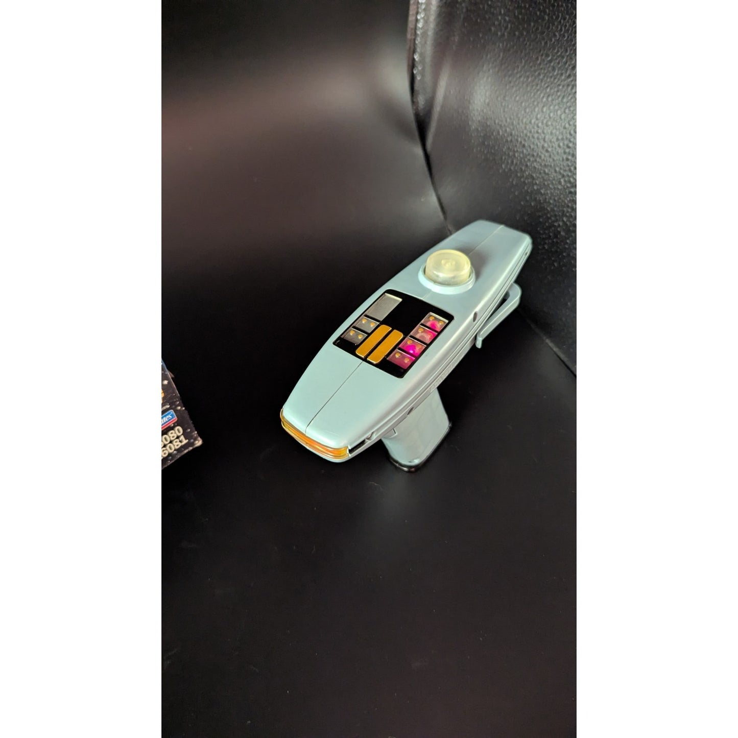 Star Trek Classic Movie Series Starfleet Phaser (1996, Playmates, #16081)
