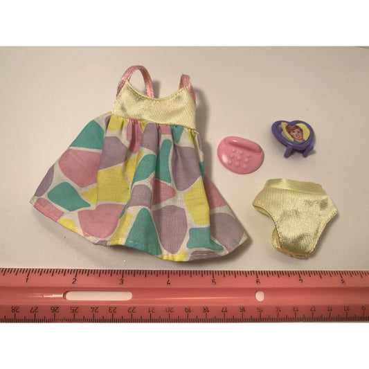 Vintage 1992 Barbie Dream Wear Pink Yellow Fashion Outfit 861 Phone Picture Set