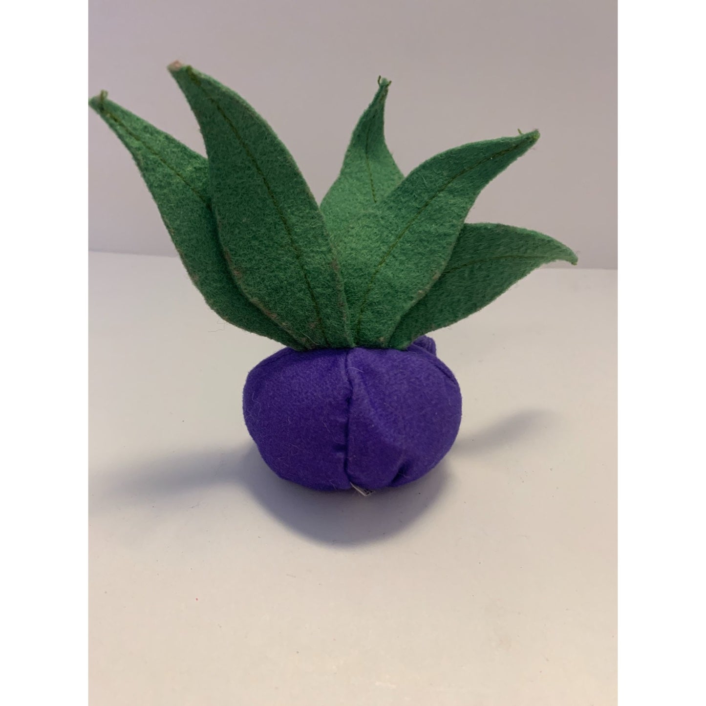 Pokemon Purple Oddish Vintage 1999 Burger King Collectible Plush Toy