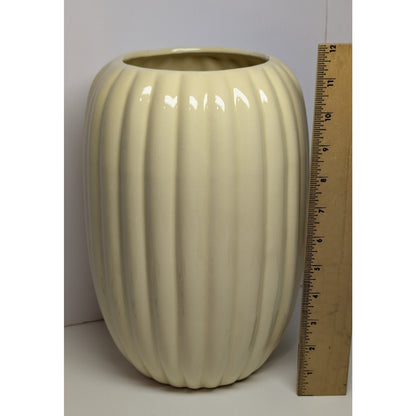 Haeger 11.25" Cream Ribbed Vase # 8434 Mid Century Modern USA Stamped