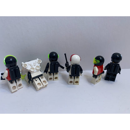 Vintage 1992 LEGO 6704 Minifigure Pack M:tron Blacktron Space Police Incomplete