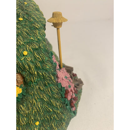 2001 Dept 56 Lord of the Rings Bag End Light Up Hobbit House Only Small Repair