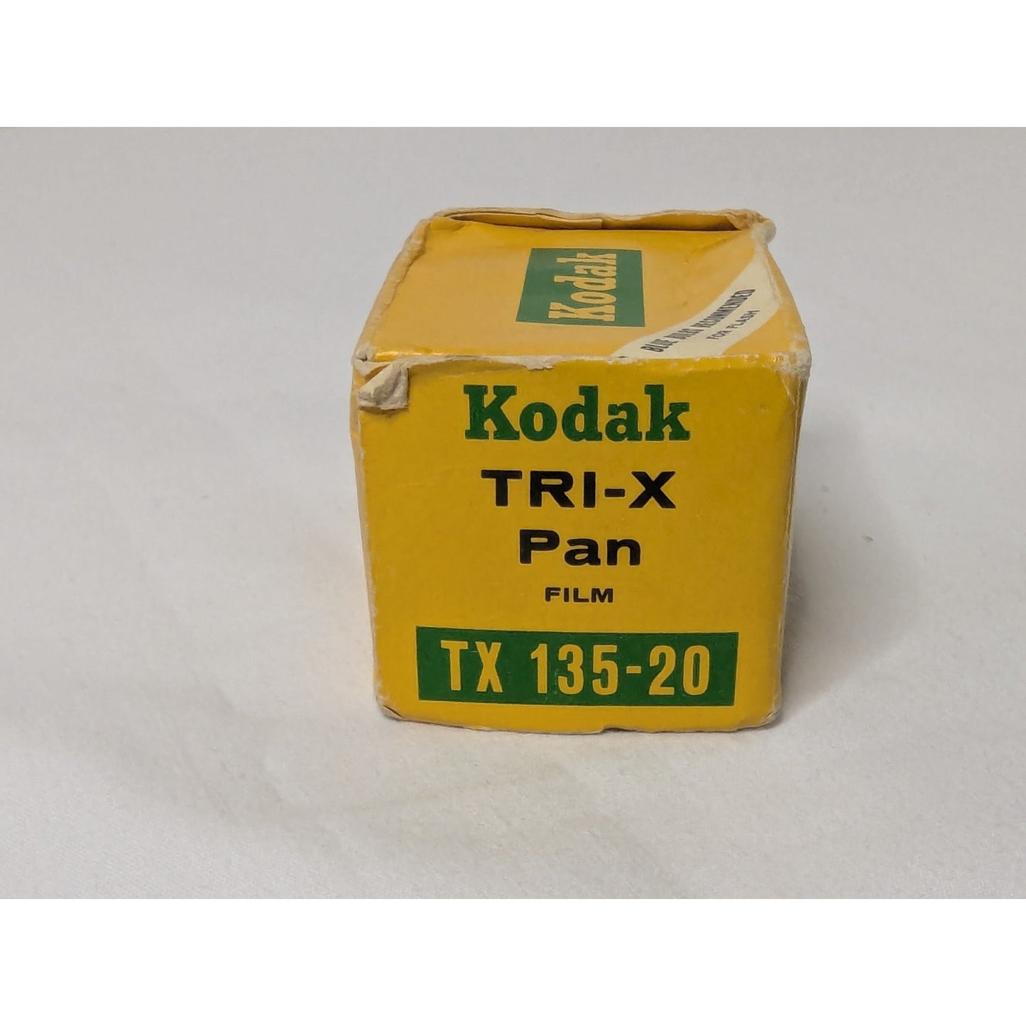 EXPIRED KODAK TRI-X Pan 2 36exp & 1 20exp B&W & 1 Ektachrome 36exp 400HC Slide