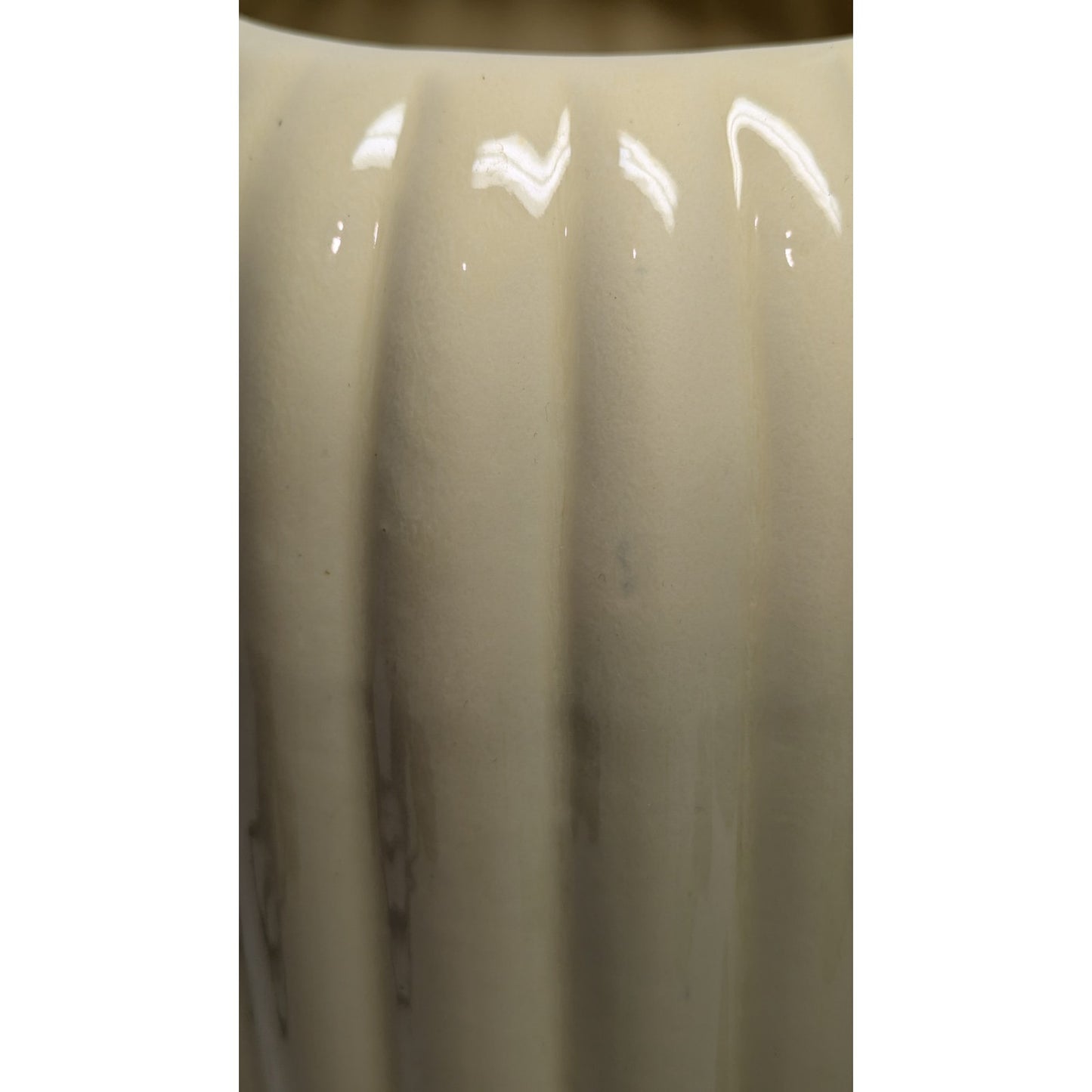 Haeger 11.25" Cream Ribbed Vase # 8434 Mid Century Modern USA Stamped