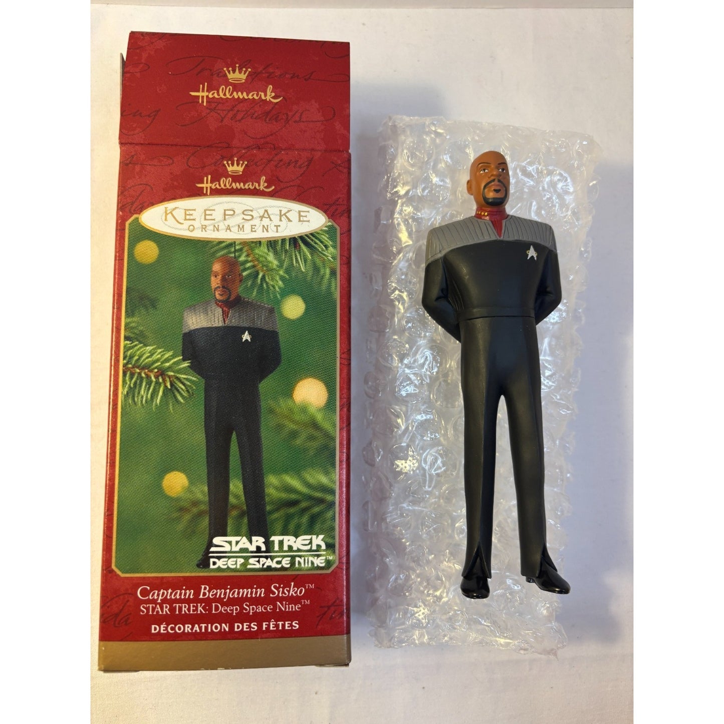 2001 Hallmark Capt Benjamin Sisko Star Trek Deep Space Nine Christmas Ornament