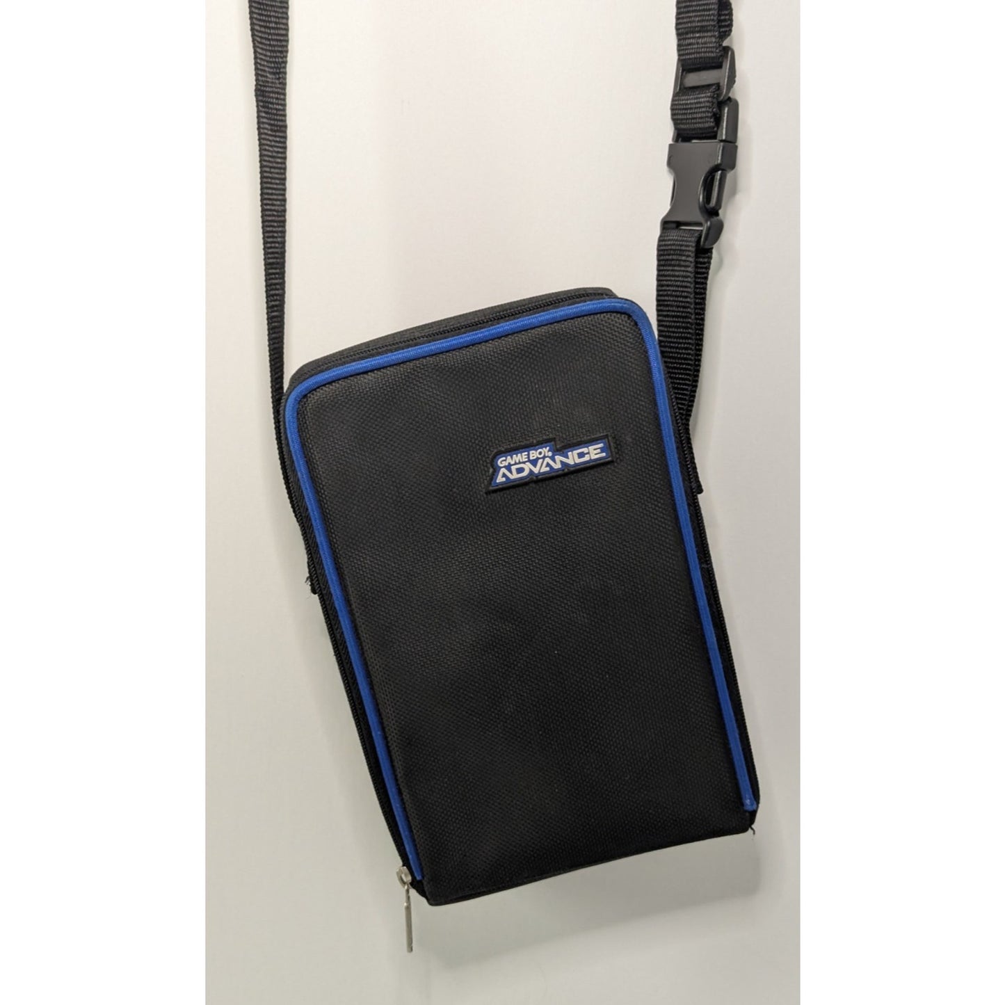 Official Game Boy Advance Carrying Case With Shoulder Strap Black & Blue