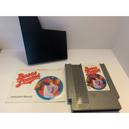 Nintendo Entertainment System (NES) Bases Loaded w/ Manual & Sleeve Tested